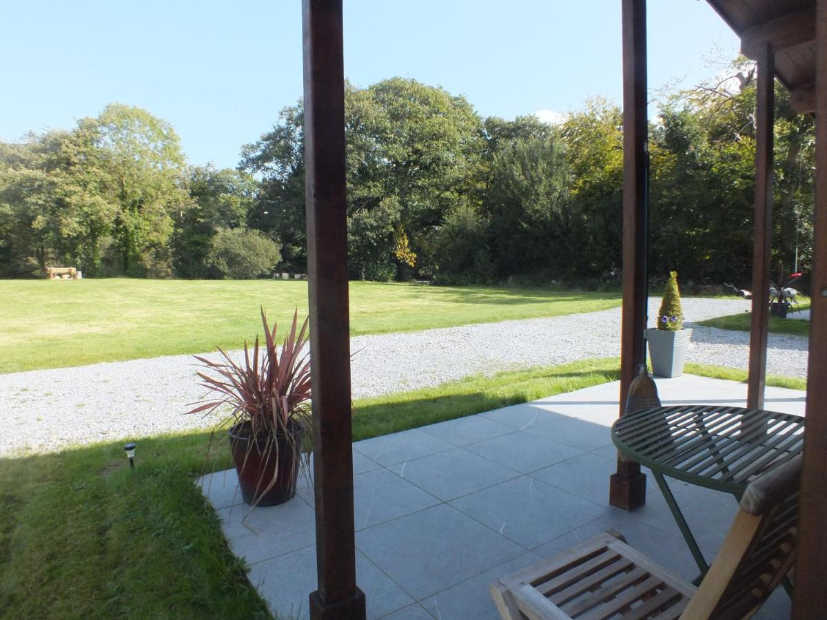 Killarneycabins Ie, Stunning Timber Accommodation For Adults Exterior photo