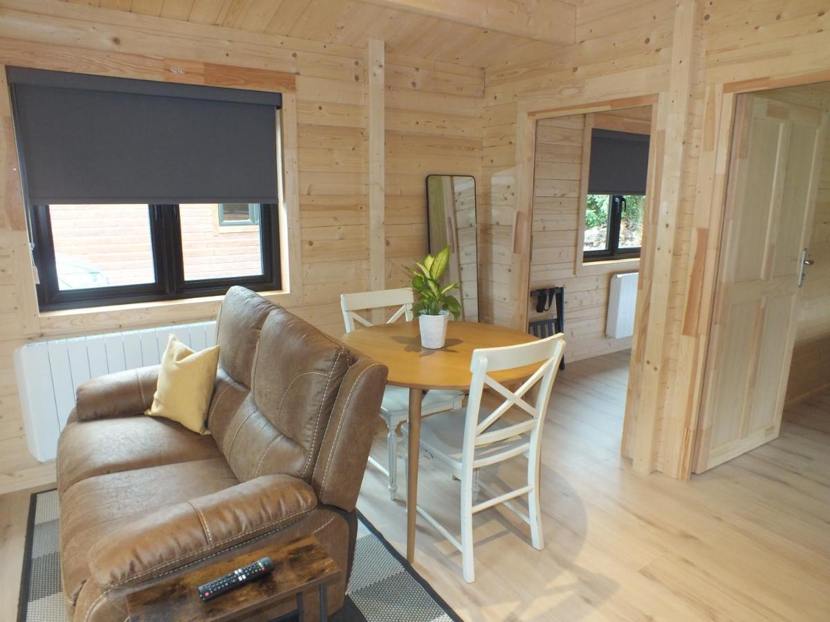 Killarneycabins Ie, Stunning Timber Accommodation For Adults Exterior photo